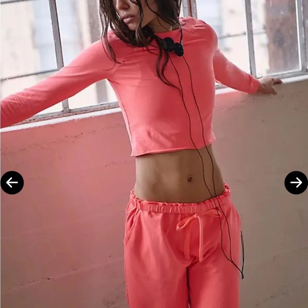 FP Movement by Free People Coral Athletic Shorts & top set - Picture 2 of 5